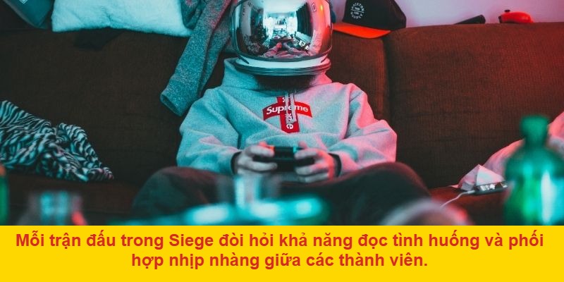 Lối chơi cân bằng, đề cao kỹ năng cá nhân và đồng đội